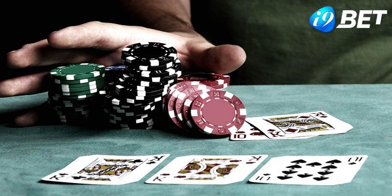 Tình huống nên áp dụng lệnh all in khi đánh Poker
