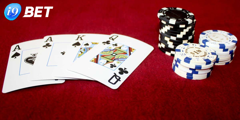 Tìm hiểu biến thể Omaha Poker